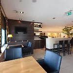 Ξενοδοχείο Xo Blue Square 3*