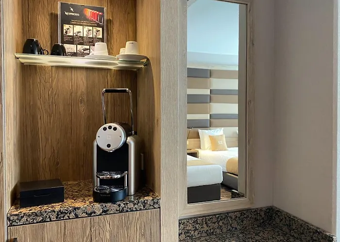 Xo Blue Square Ámsterdam