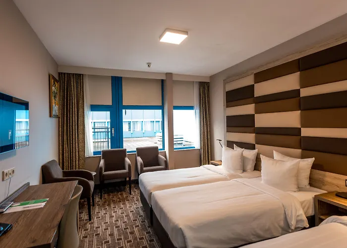 Hotel Xo Blue Square