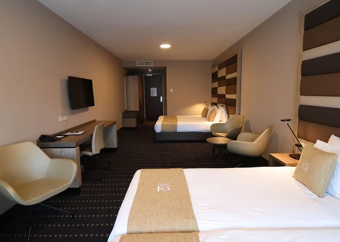 Xo Blue Square Amsterdam